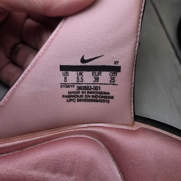 Nike Women's Blush Pink Slide Sandals - Picture 8 of 9